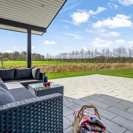 Holiday home Gudke - From The Sea By Interhome *