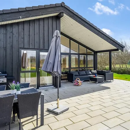 Holiday home Gudke - From The Sea By Interhome *