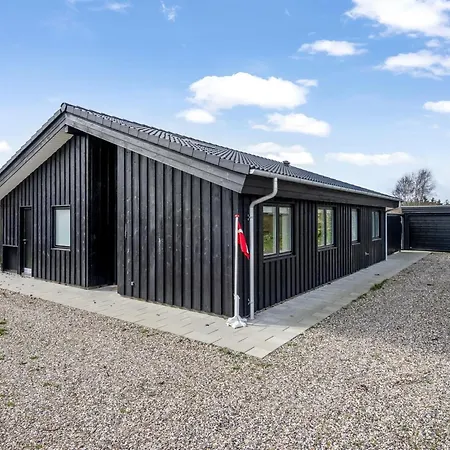 Holiday home Gudke - From The Sea By Interhome *